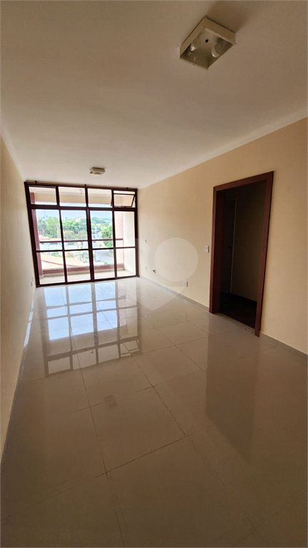 Venda Apartamento Salto Jardim Sontag REO1024848 35