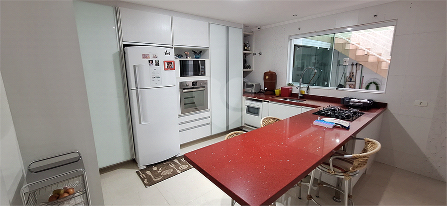 Foto REO1024850