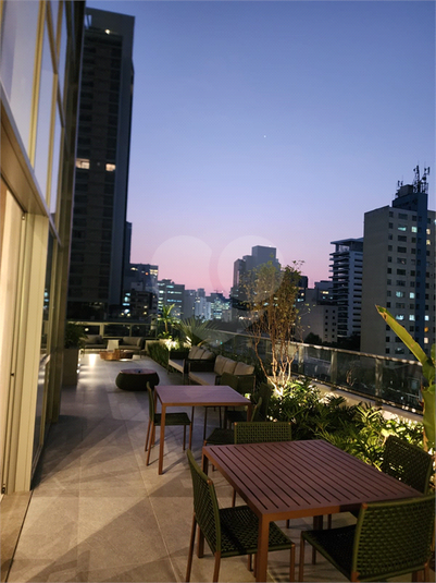 Foto REO1024931