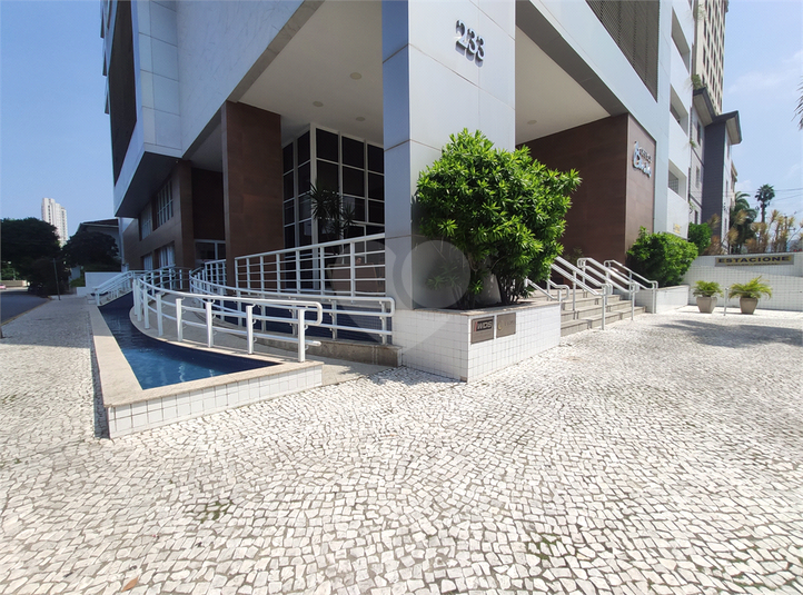 Foto REO1025004