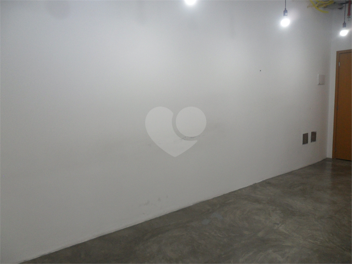 Foto REO1025004