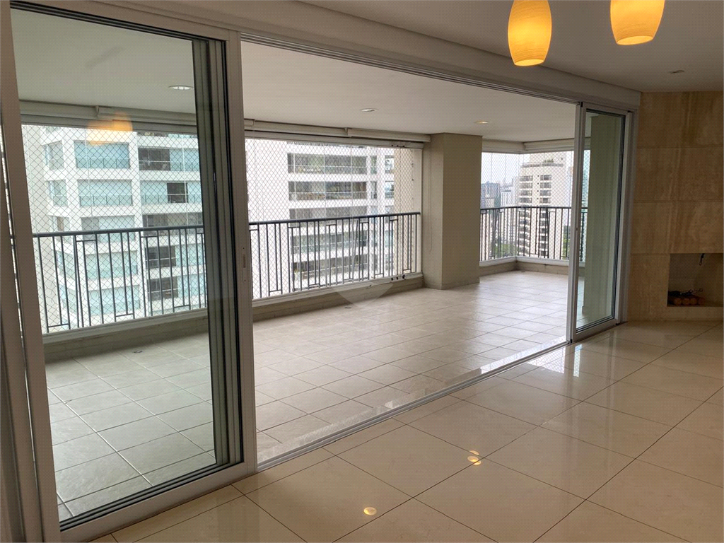 Venda Apartamento São Paulo Campo Belo REO1025044 3