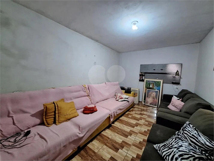 Foto REO1025141
