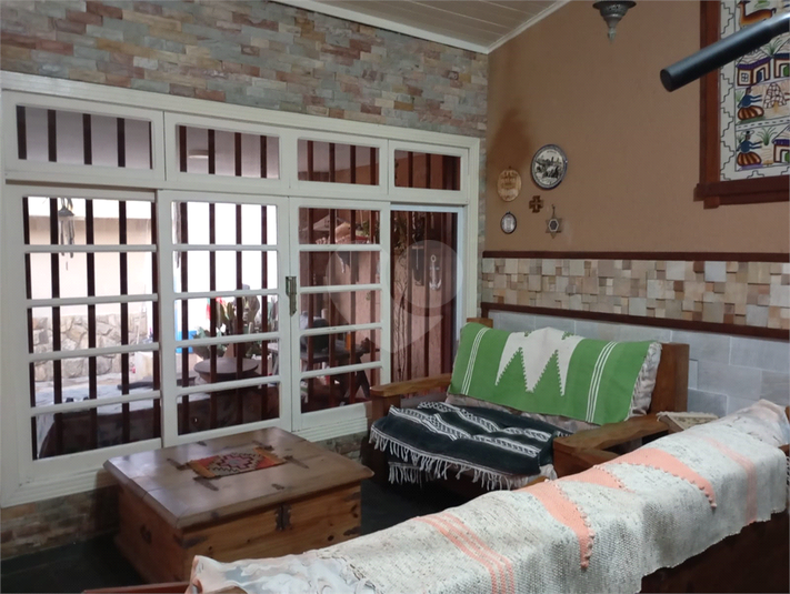 Foto REO1025490