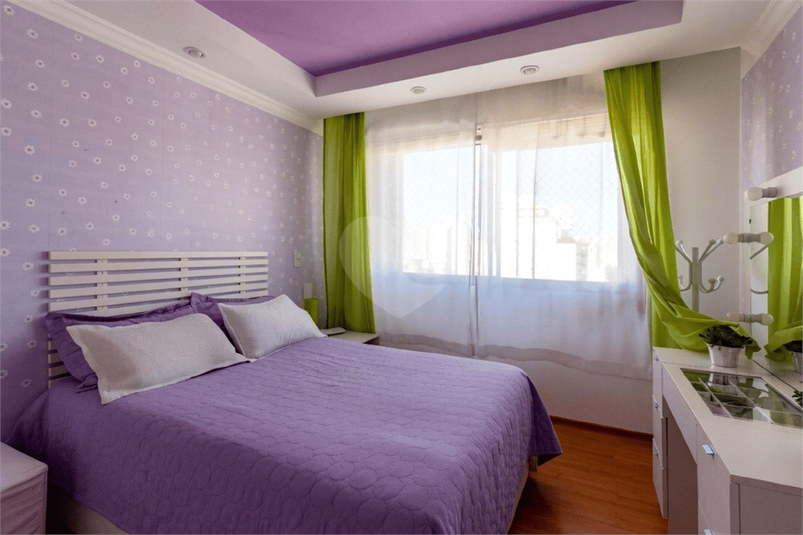 Foto REO1025516