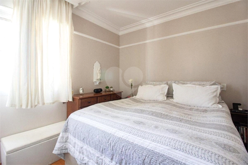 Foto REO1025516