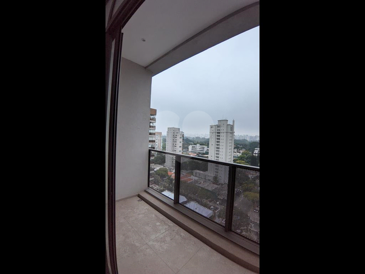 Foto REO1025585