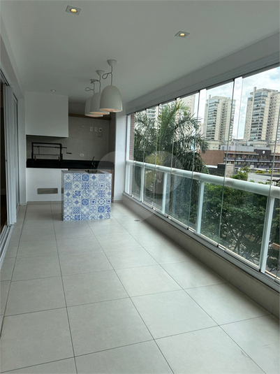 Foto REO1025614