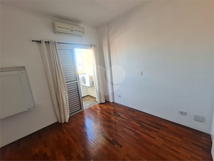 Foto REO1025686