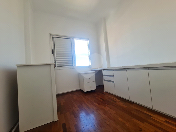 Foto REO1025686