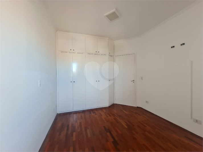 Foto REO1025686