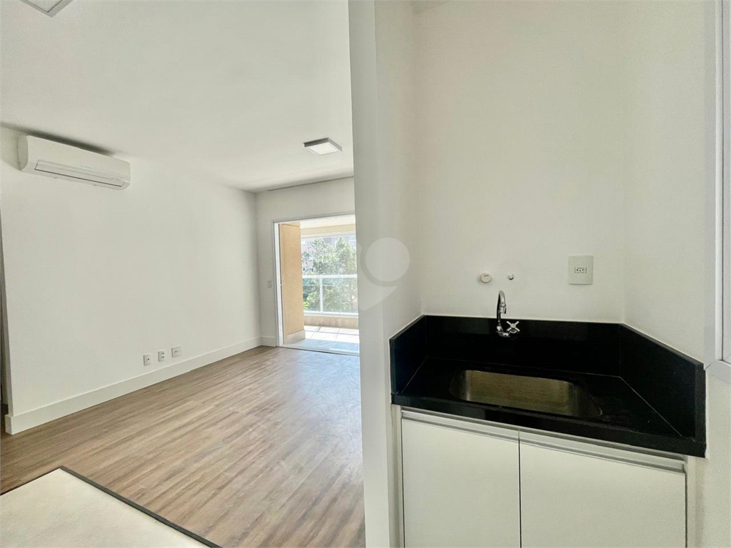 Venda Apartamento São Paulo Consolação REO1025698 11