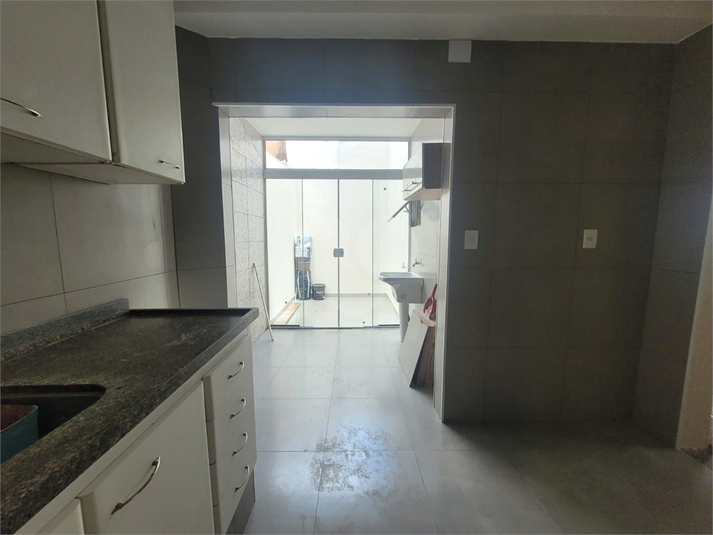 Foto REO1025731