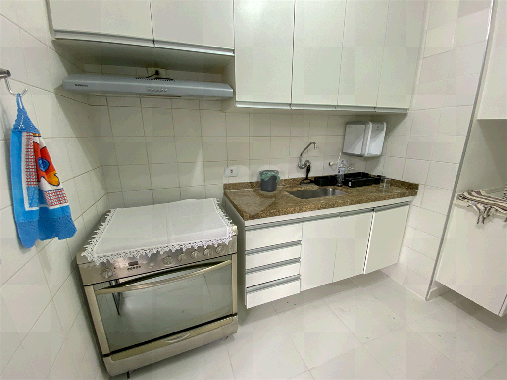 Venda Apartamento Guarujá Pitangueiras REO1026325 17