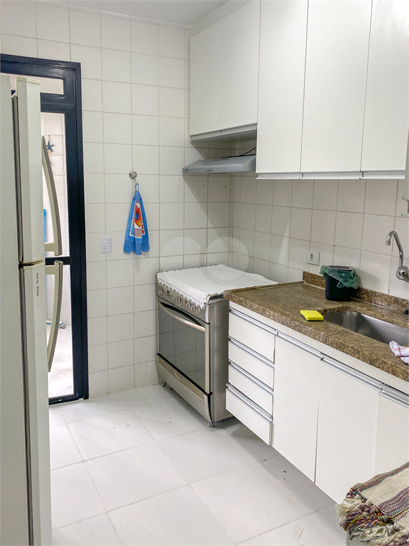 Venda Apartamento Guarujá Pitangueiras REO1026325 18