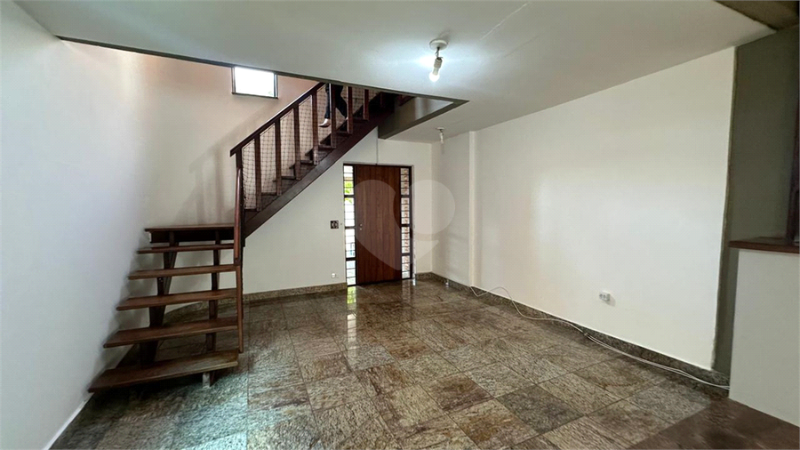 Foto REO1026511