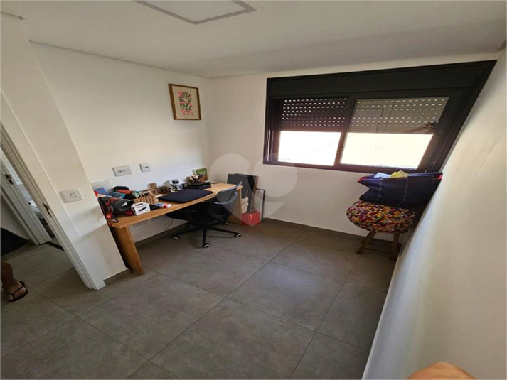Foto REO1026889
