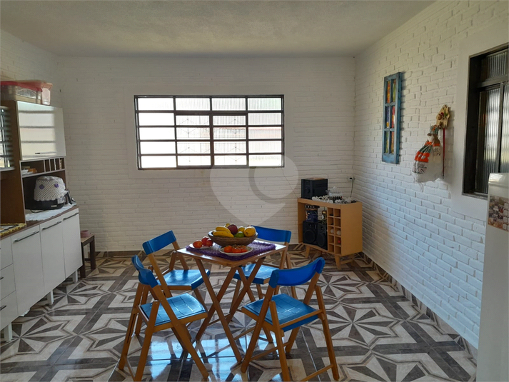 Foto REO1026929