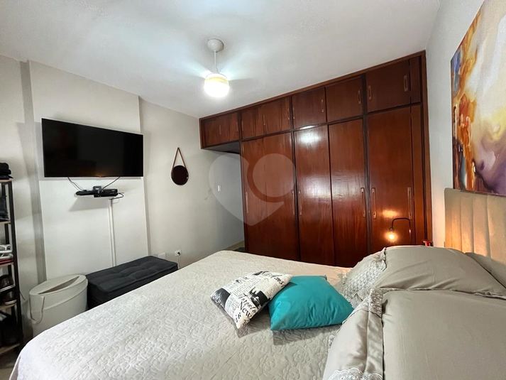 Foto REO1027023