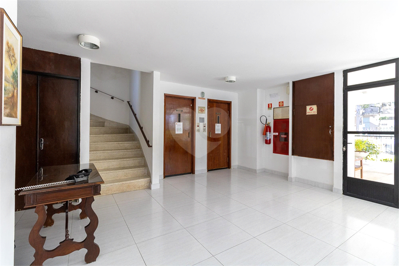 Foto REO1027070