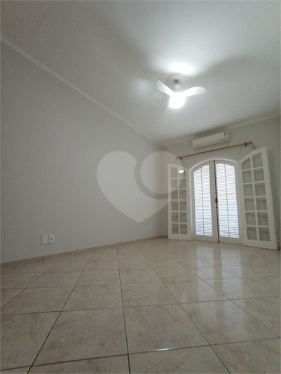 Foto REO1027119