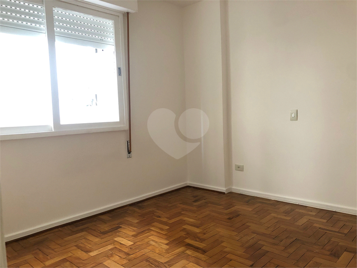 Foto REO102841