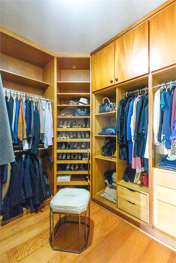 Foto REO1028838