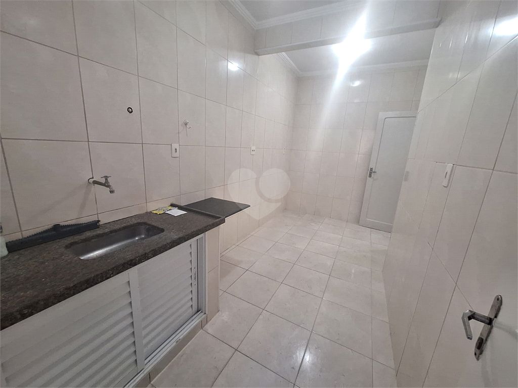 Venda Apartamento São Vicente Centro REO1028845 8