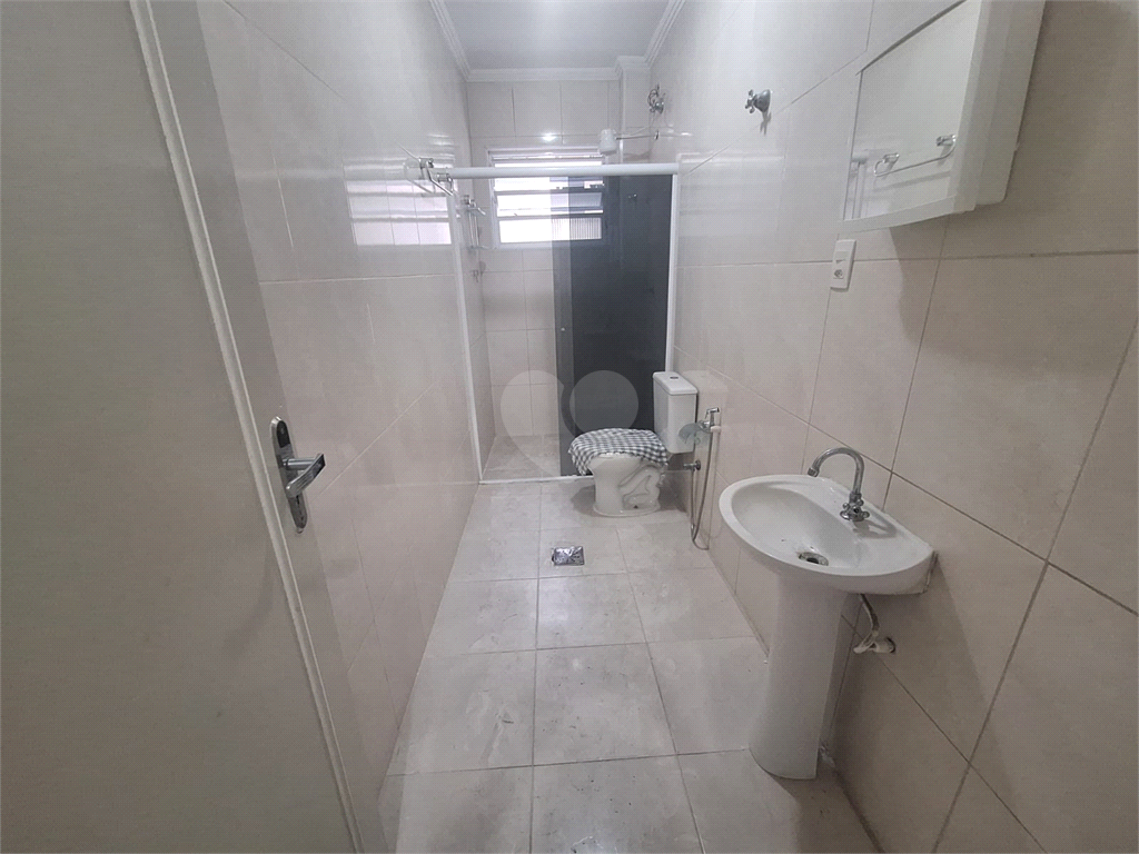 Venda Apartamento São Vicente Centro REO1028845 12