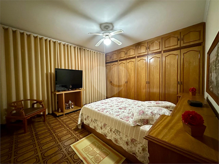 Foto REO1029036