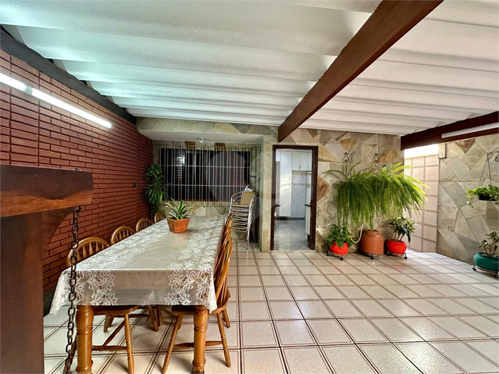 Foto REO1029036