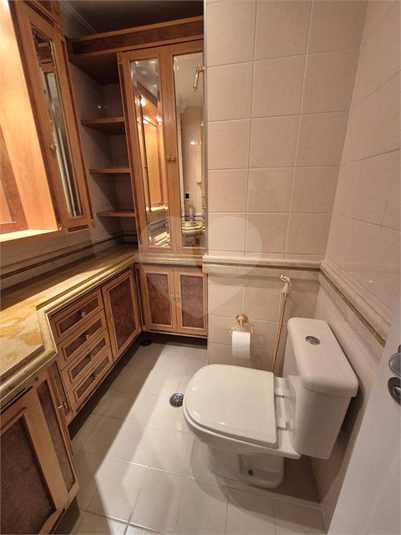 Banheiro Social / Lavabo
