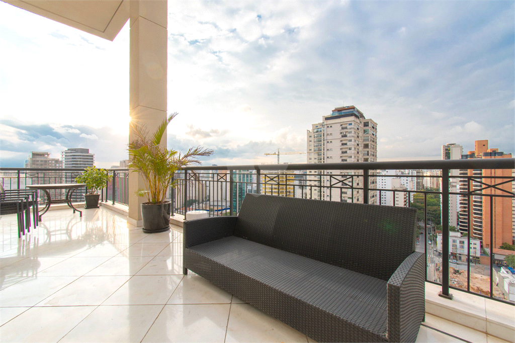 Venda Apartamento São Paulo Vila Nova Conceição REO102947 3