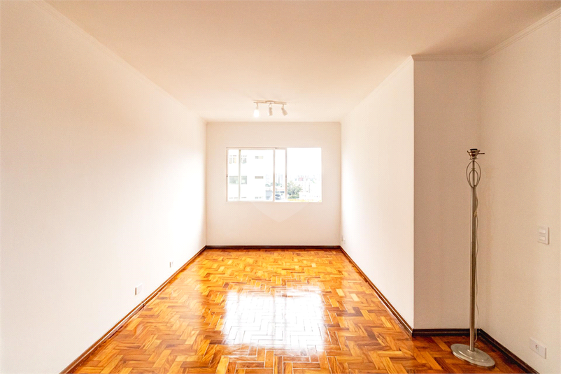 Venda Apartamento São Paulo Cambuci REO1030062 6