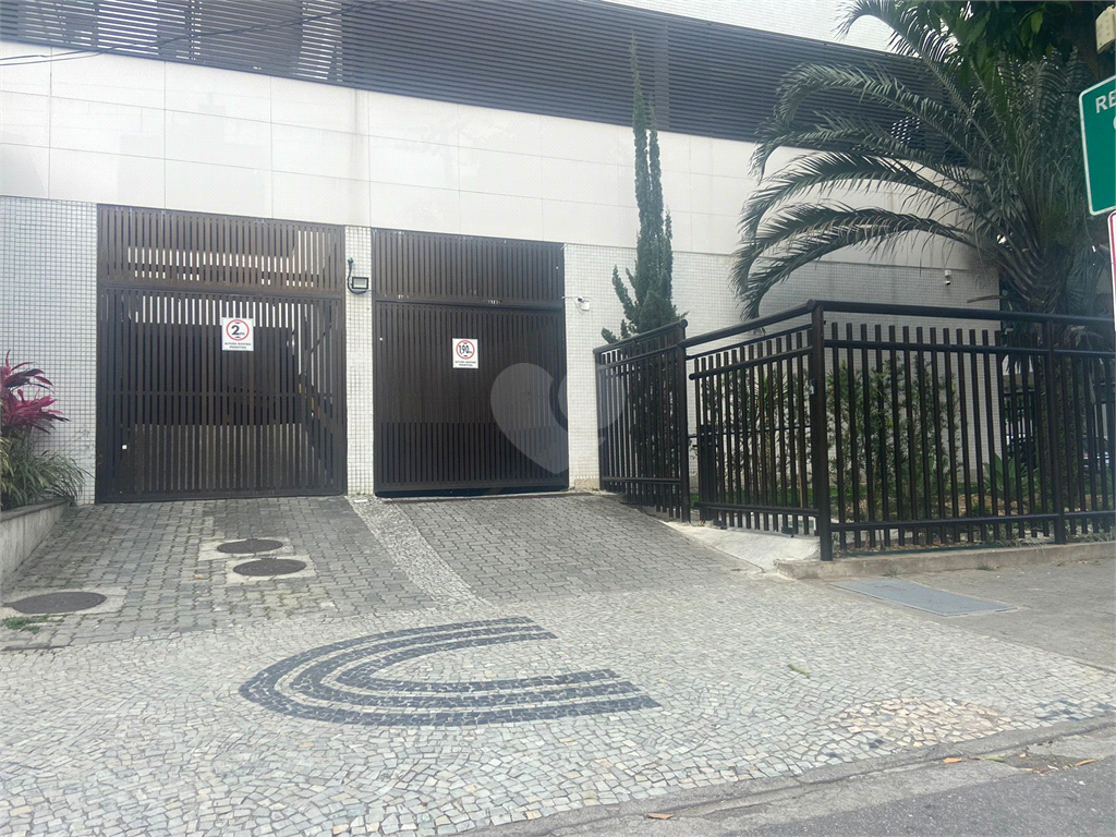 Venda Duplex Niterói Icaraí REO1030114 57