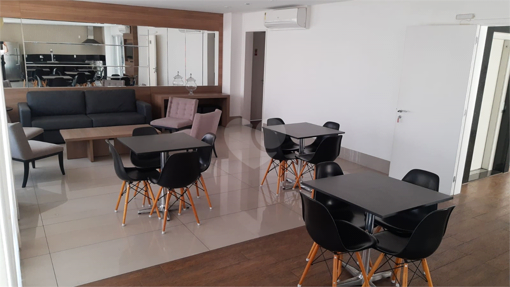 Venda Apartamento São Paulo Liberdade REO1030299 45