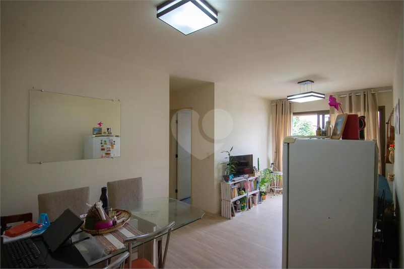 Sala com 2 ambientes