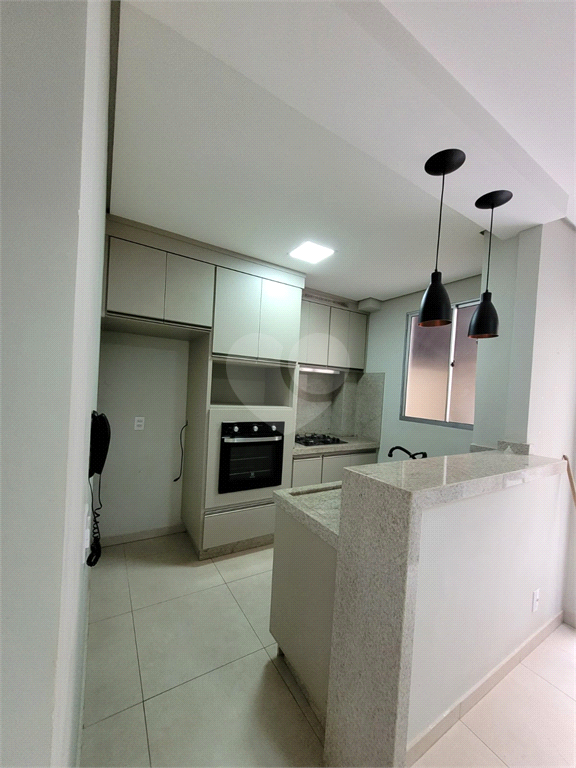 Venda Apartamento Araras Jardim Celina REO1030482 4