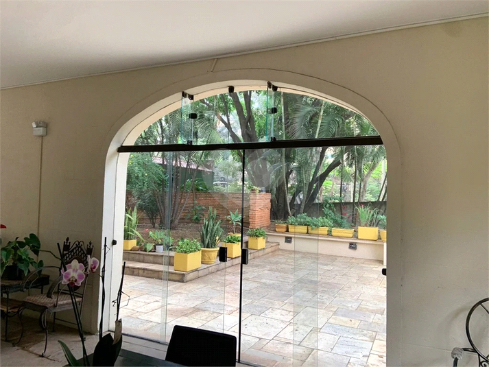 Foto REO1030538