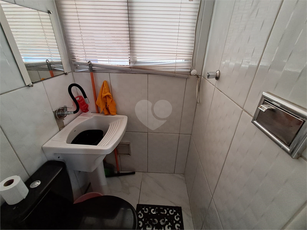 Venda Apartamento São Vicente Centro REO1030742 23