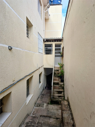 Foto REO1030809