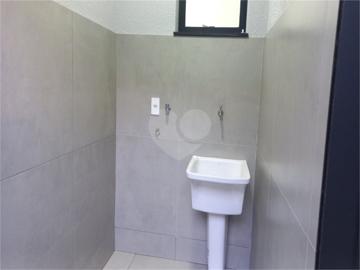 Foto REO1031165