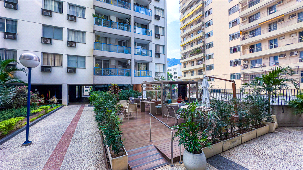 Venda Apartamento Rio De Janeiro Humaitá REO1031338 40