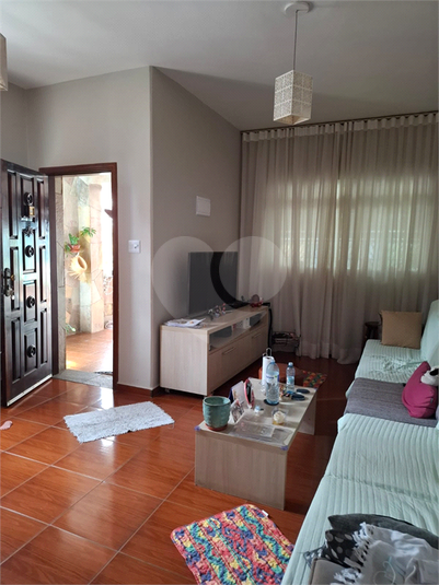Foto REO1031640