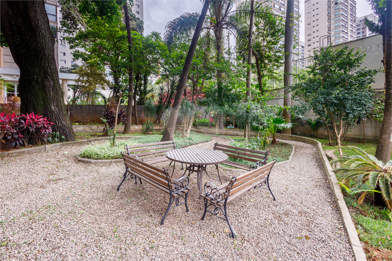 Foto REO1031652