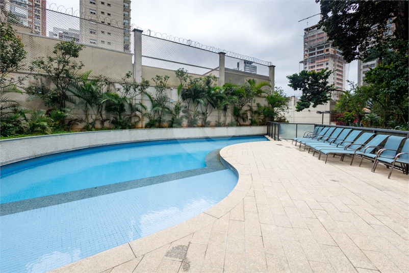 Foto REO1031652