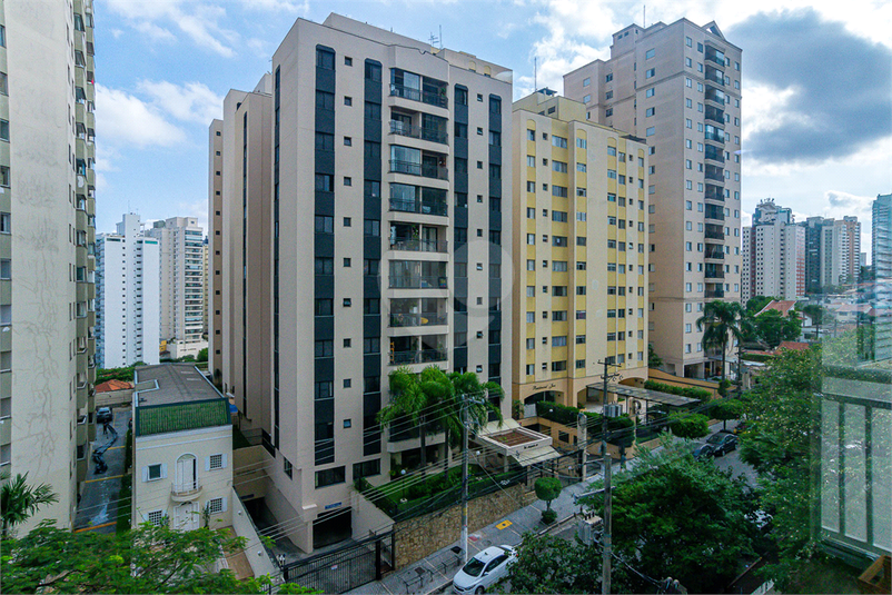 Foto REO1031767