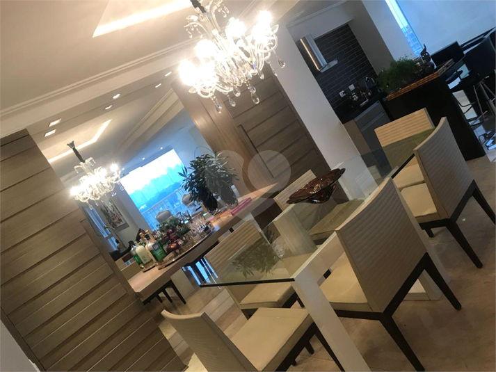 Foto REO1031827