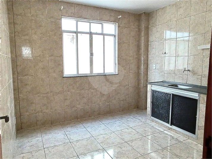 Venda Apartamento Barbacena Santa Cecília REO1031909 4