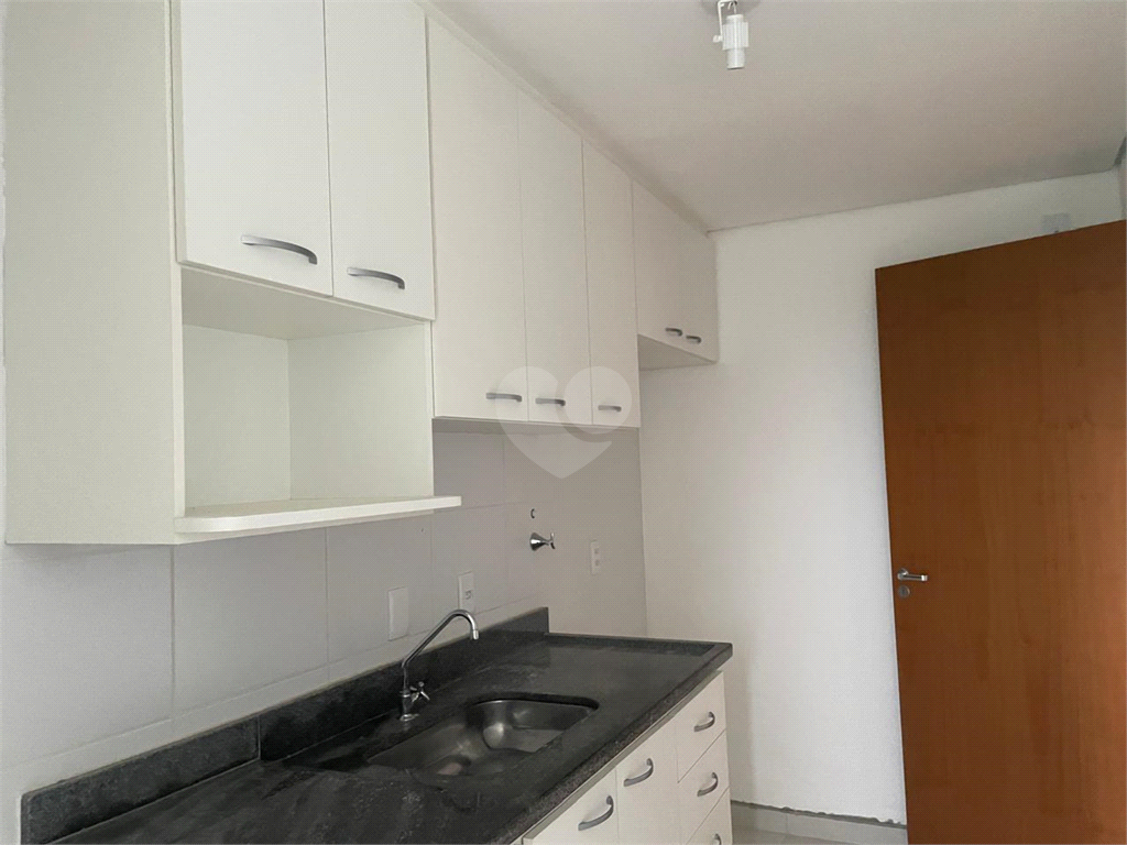 Venda Apartamento Vinhedo Centro REO1032023 16